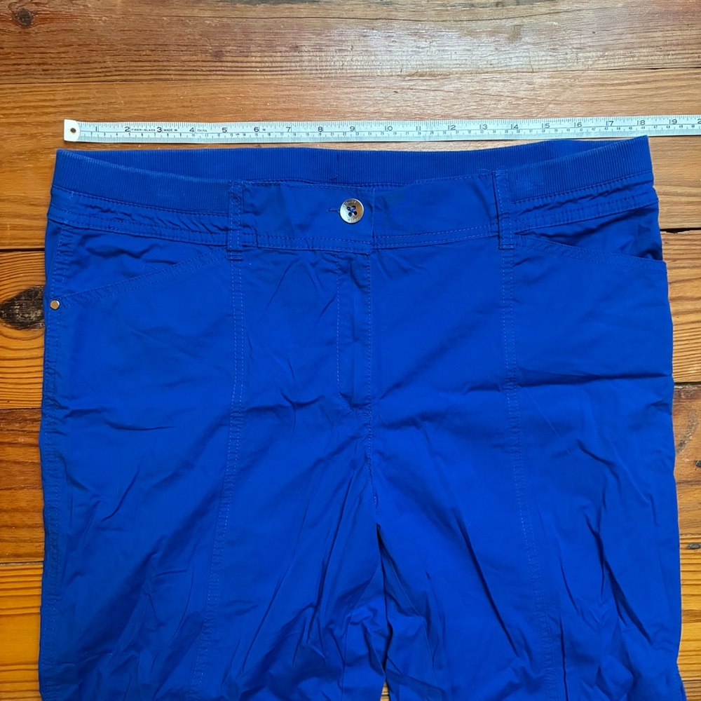 Chico's Blue Cropped Pants, EUC, 2.5 L 14 - Picture 4 of 10